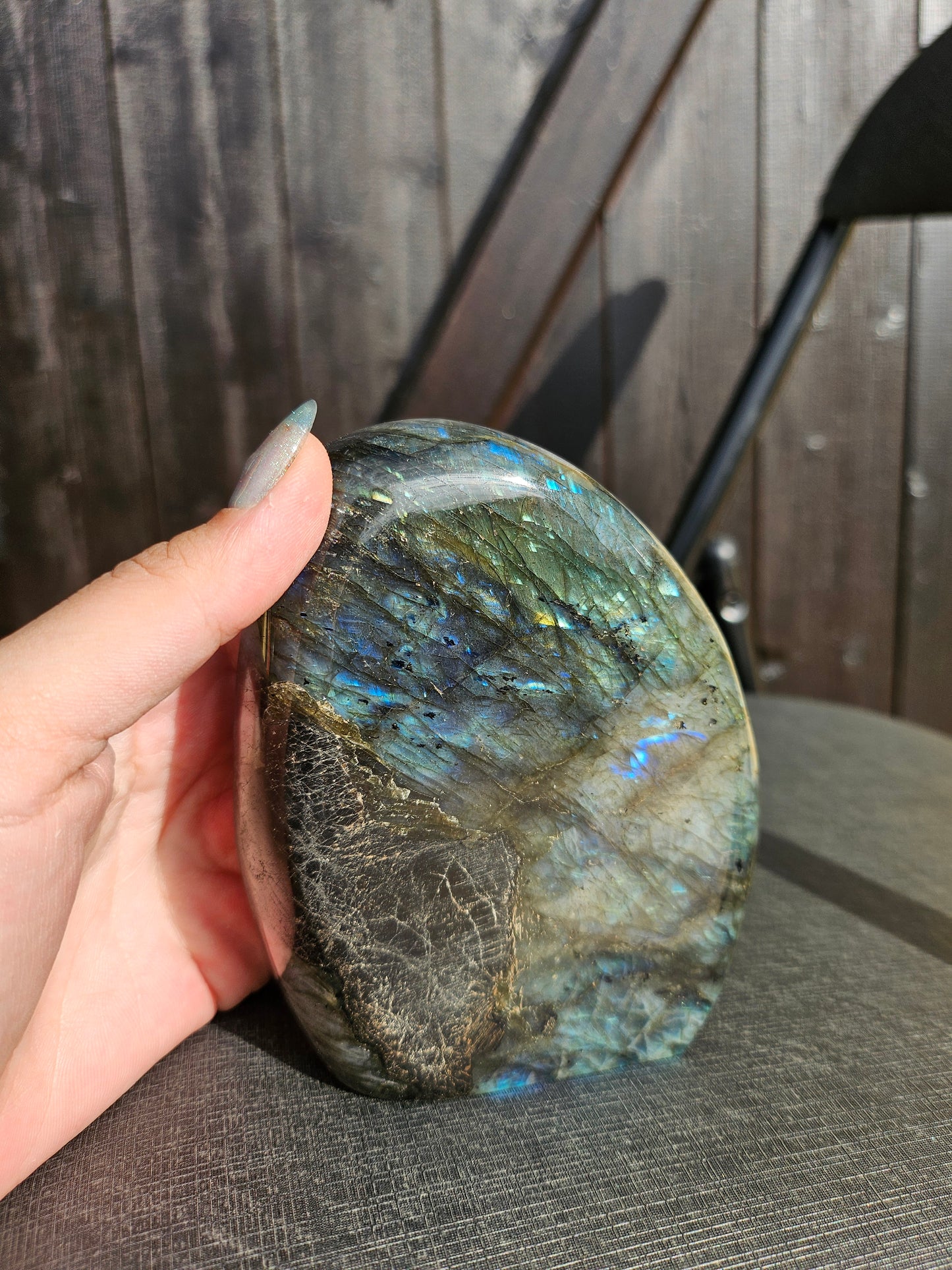 Labradorite forme libre