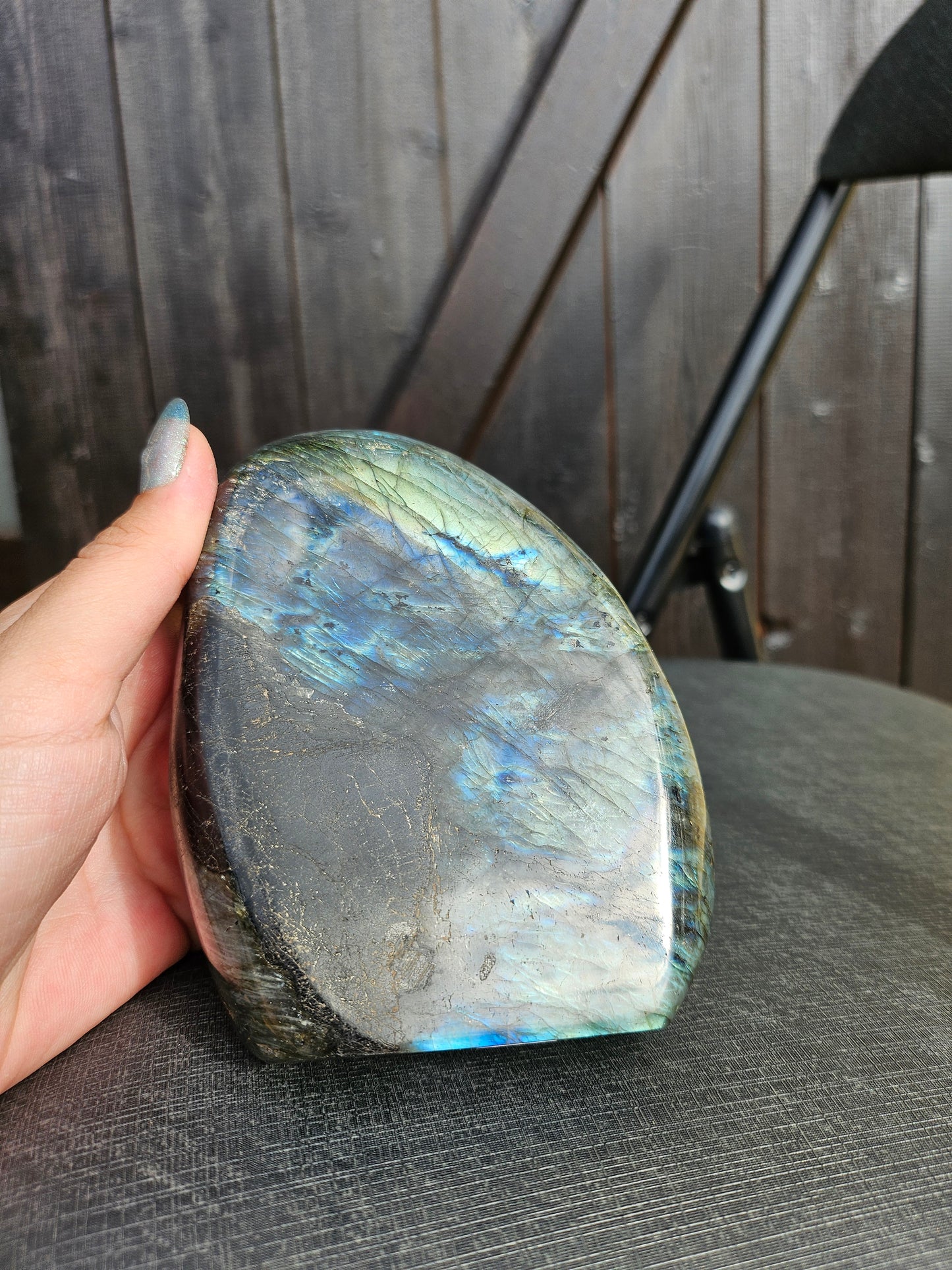 Labradorite forme libre