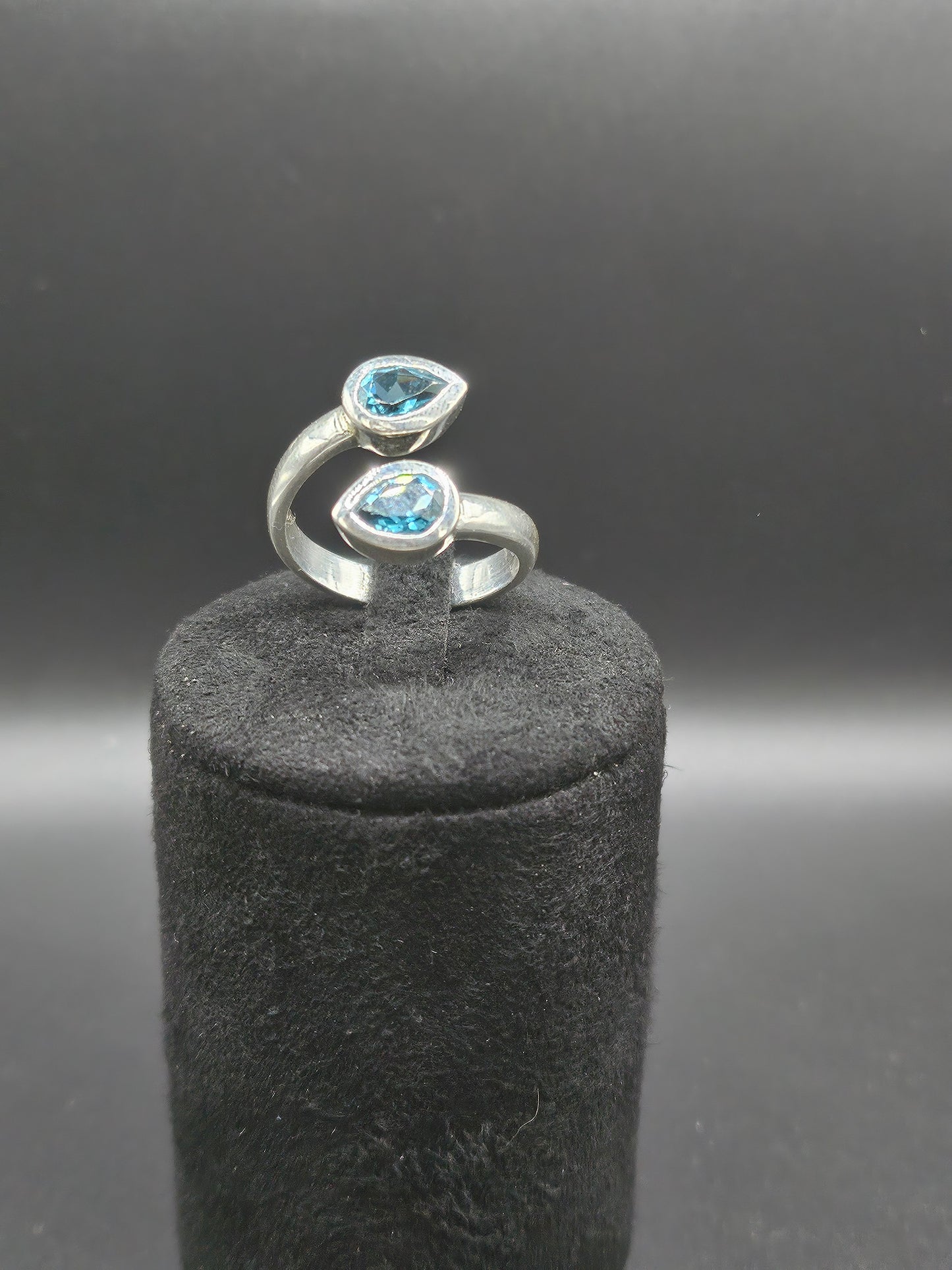 Bague en Topaze Blue London - Argent Réglable