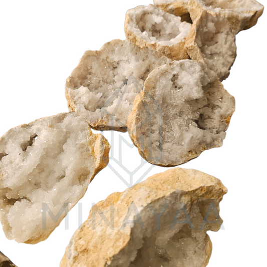 Géode de Cristal de Roche du Maroc - Géode complète Aléatoire