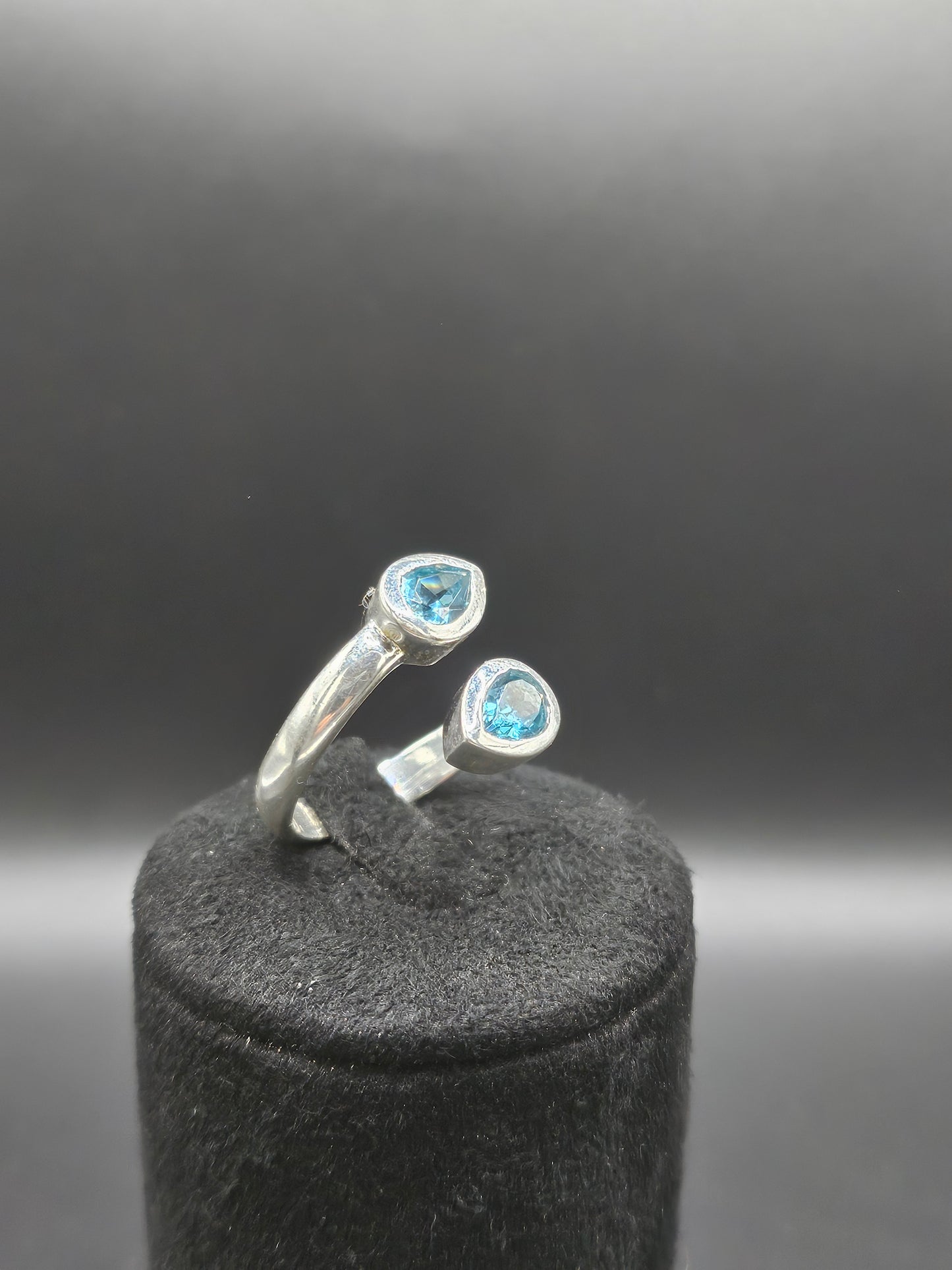 Bague en Topaze Blue London - Argent Réglable
