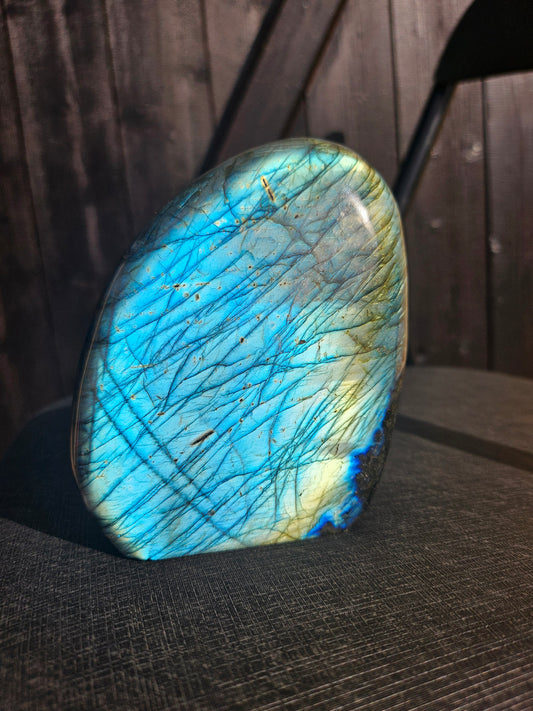 Labradorite forme libre
